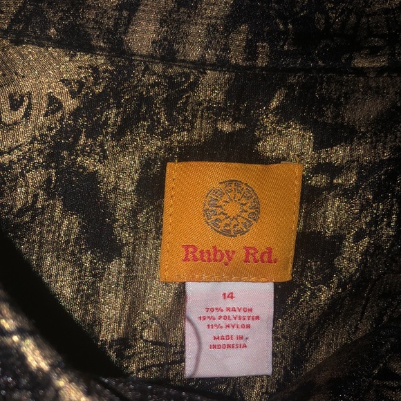 Ruby Rd. Metallic Look Buttoned Shirt Jacket. Size 14 - Picture 2 of 3